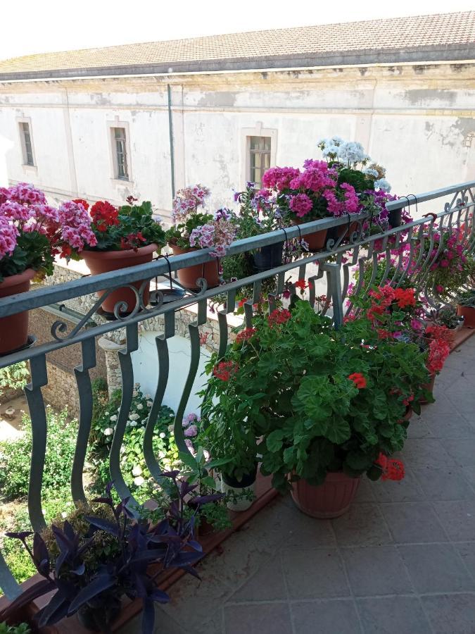 Bed and Breakfast A Casa Di Gi Порто-Торрес Экстерьер фото